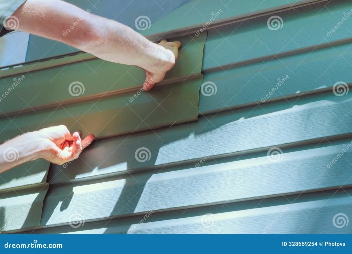 Vinyl Siding Installation 2 Stock Photo - Image of homes, labor: 1569352 Vinyl Siding Installation 2 Stock Photo - Image of homes, labor: 1569352