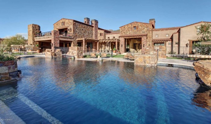 Luxury Multi Million Dollar Homes